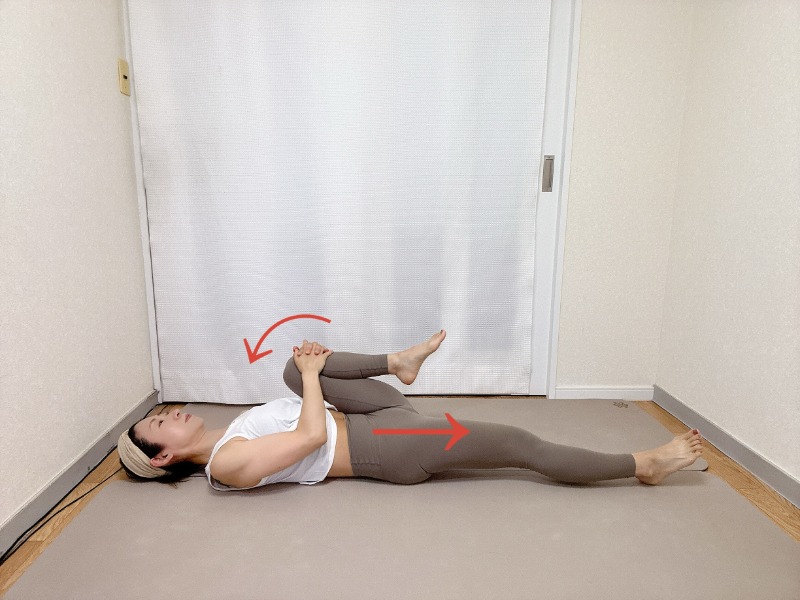 初心者でもできる簡単ヨガポーズ