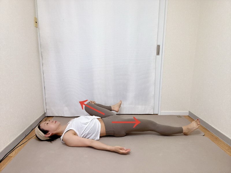 初心者でもできる簡単ヨガポーズ