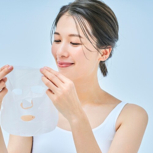 冬のカサつきにシートマスクでうるおいチャージ