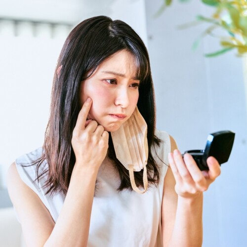 花粉シーズンを乗り切る！ゆらぎ肌におすすめの成分は？