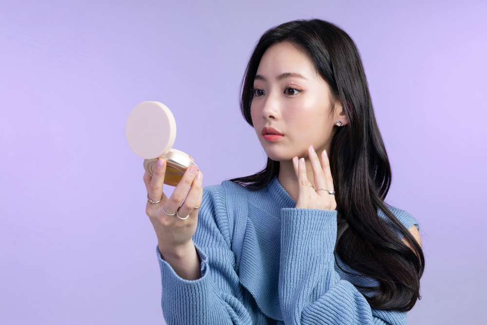 ベースメイクで赤みをカバーするポイント